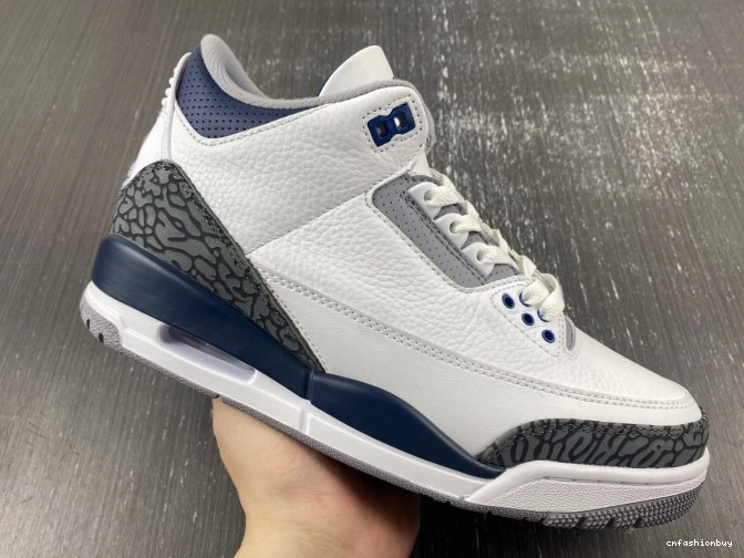3 CT8532-140 Midnight Navy Jordan Air 0717
